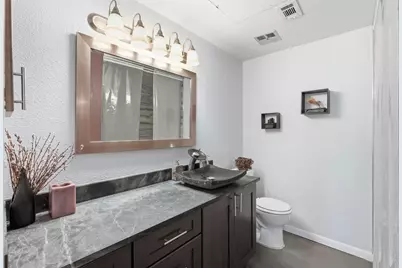 2700 Revere Street #121, Houston, TX 77098 - Photo 12