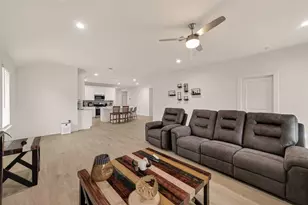 30518 White Cliff Ct, Fulshear, TX 77441 - Photo 8