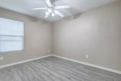 10822 Cane Grove Ln, Houston, TX 77075 - Photo 36