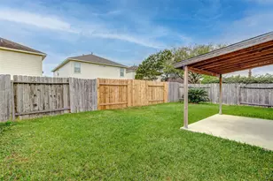 10822 Cane Grove Ln, Houston, TX 77075 - Photo 40