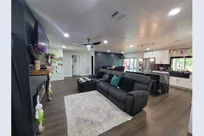 606 E Ahldag Street, Wharton, TX 77488 - Photo 10