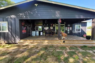 606 E Ahldag St, Wharton, TX 77488 - Photo 38