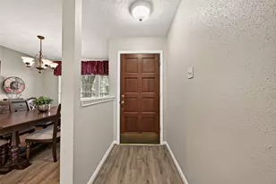 16314 Maple Downs Ln, Sugar Land, TX 77498 - Photo 6