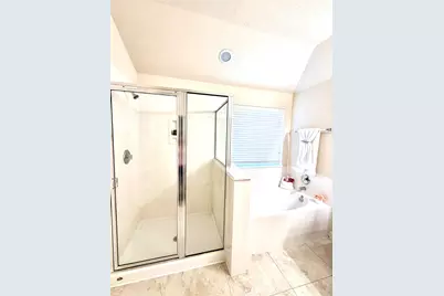 10823 Coral Garden Lane, Houston, TX 77075 - Photo 22