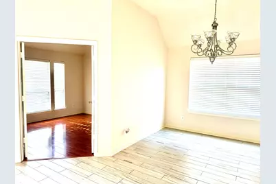 10823 Coral Garden Lane, Houston, TX 77075 - Photo 6