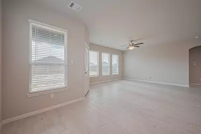 5826 Capri Forest Drive, Katy, TX 77493 - Photo 8