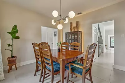 402 Susan Lane, Conroe, TX 77385 - Photo 6