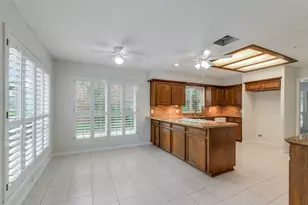 15846 Signal Creek Dr, Houston, TX 77095 - Photo 12