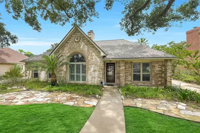 15846 Signal Creek Drive, Houston, TX 77095 - Photo 1