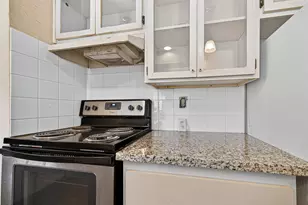 9901 Sharpcrest St, Houston, TX 77036 - Photo 22