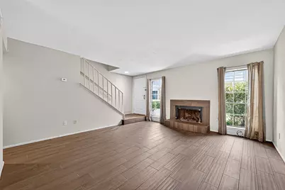 9901 Sharpcrest Street #B3, Houston, TX 77036 - Photo 12