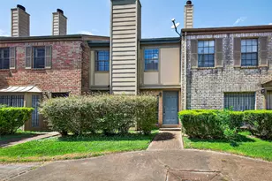 9901 Sharpcrest St, Houston, TX 77036 - Photo 6