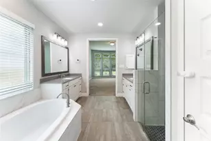 225 Bronze View Dr, Montgomery, TX 77316 - Photo 24