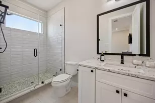 5532 Darling St, Houston, TX 77007 - Photo 24