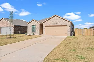 409 Amberwood Pk Dr, Katy, TX 77493 - Photo 2