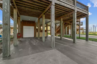 941 S Gateway, Port Bolivar, TX 77650 - Photo 28