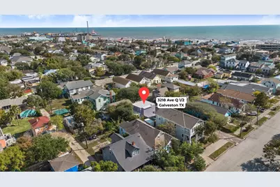 3218 Avenue Q 1/2, Galveston, TX 77550 - Photo 2