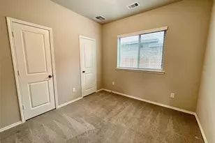 553 Sand Branch, Conroe, TX 77304 - Photo 24