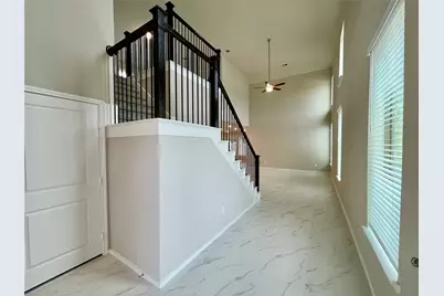 553 Sand Branch, Conroe, TX 77304 - Photo 6