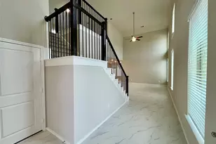 553 Sand Branch, Conroe, TX 77304 - Photo 6