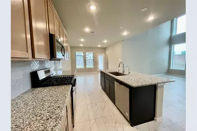 553 Sand Branch, Conroe, TX 77304 - Photo 16