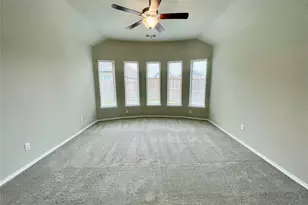 553 Sand Branch, Conroe, TX 77304 - Photo 20