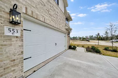553 Sand Branch, Conroe, TX 77304 - Photo 4