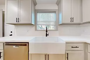 9114 Hueni Rd, Houston, TX 77365 - Photo 20