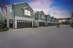 6126 Endeavor Heights St, Houston, TX 77091 - Photo 2