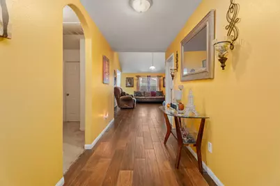 818 Marigold Road, Baytown, TX 77521 - Photo 6