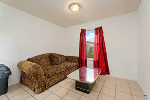 818 Marigold Rd, Baytown, TX 77521 - Photo 16