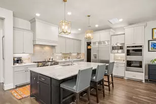 10214 Barwood Dr, Houston, TX 77043 - Photo 14