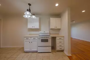 10038 Lazy Oaks St, Houston, TX 77080 - Photo 4