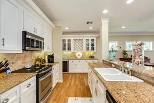 3635 Cove Ln, Galveston, TX 77554 - Photo 36