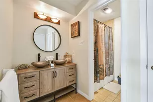9360 Briar Forest Dr, Houston, TX 77063 - Photo 12