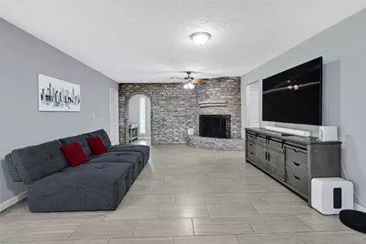 5343 Royal Parkway, Friendswood, TX 77546 - Photo 1