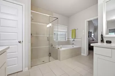 15002 Gulfstream Park Avenue, Mont Belvieu, TX 77523 - Photo 26