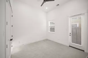 2811 Anita St, Houston, TX 77004 - Photo 14