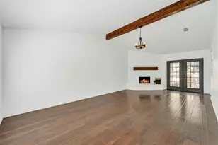 17 E Wandering Oak Dr, The Woodlands, TX 77381 - Photo 22