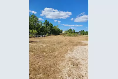 187 County Road 5210, Cleveland, TX 77327 - Photo 2