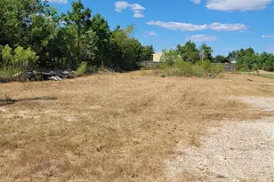 187 County Road 5210, Cleveland, TX 77327 - Photo 2