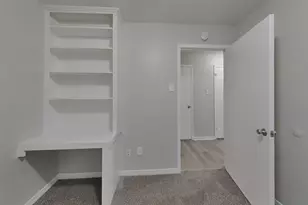12306 Foxridge Dr, Houston, TX 77037 - Photo 10
