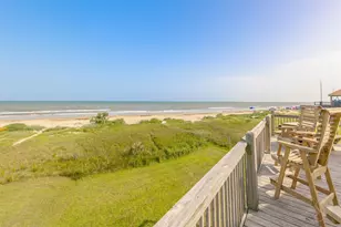 3000 Copacabana Dr, Crystal Beach, TX 77650 - Photo 20