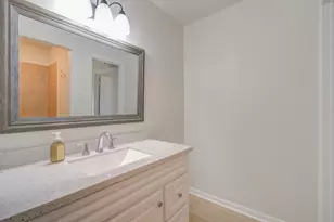 15611 La Casa Ln, Houston, TX 77062 - Photo 32