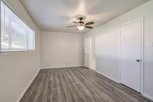 15611 La Casa Ln, Houston, TX 77062 - Photo 28