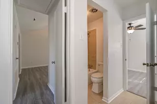 15611 La Casa Ln, Houston, TX 77062 - Photo 30