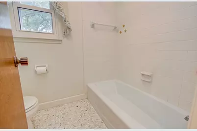 15413 Chichester Lane, Jersey Village, TX 77040 - Photo 22