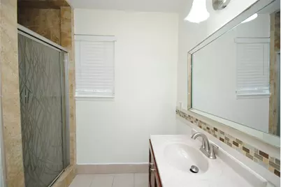 11511 Creekhurst Drive, Houston, TX 77099 - Photo 20