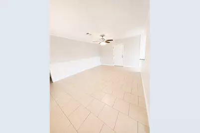 502 N Oak Street, Texas City, TX 77591 - Photo 4