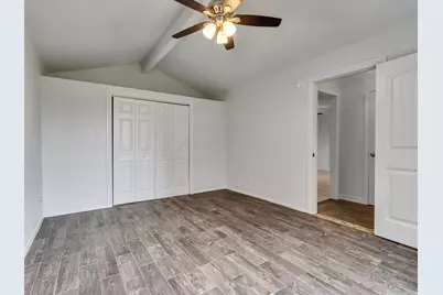 502 N Oak Street, Texas City, TX 77591 - Photo 24